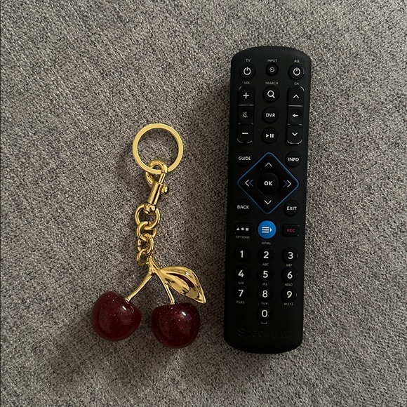 Cherries Key Chain - Picture 4 of 4